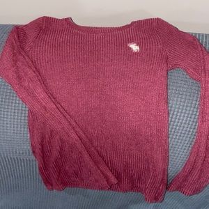 Maroon long sleeve ribbed tee